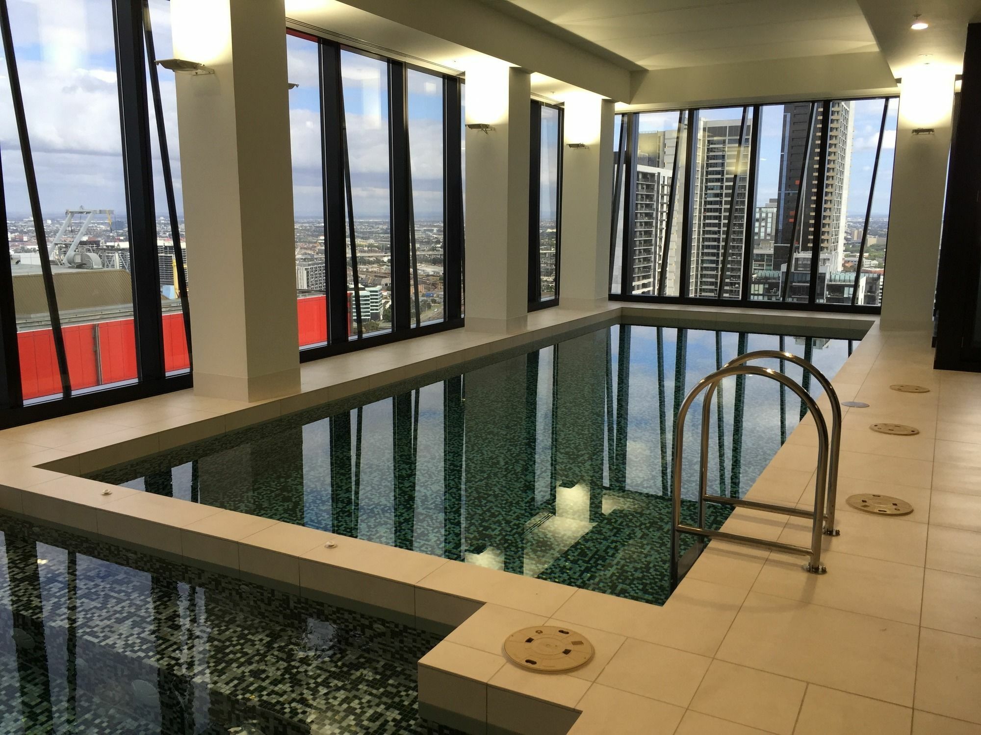 Melbourne Skyhigh Apartments Dış mekan fotoğraf